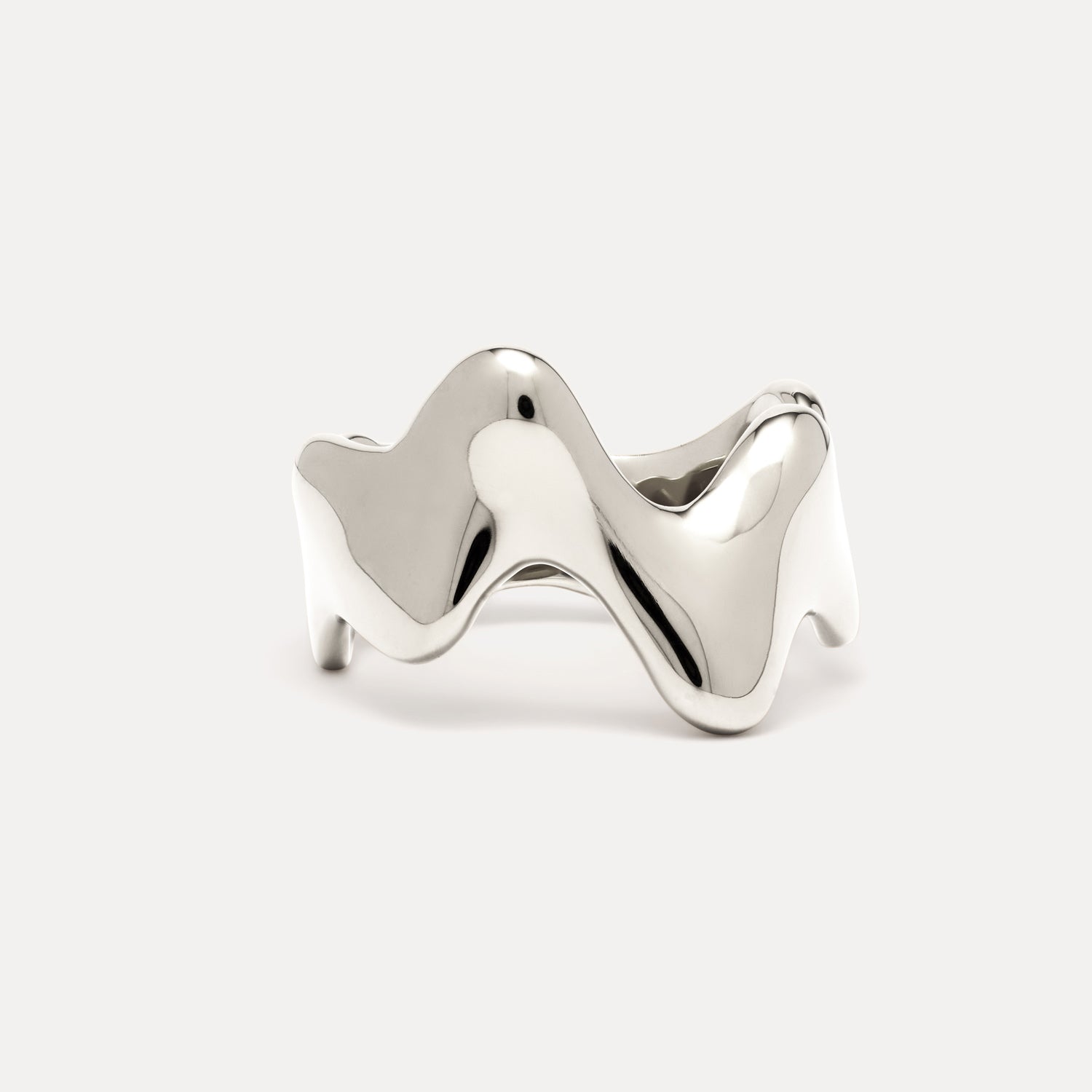Poise Bold Wide Ring, recycled Sterling silver - VEYIA Berlin.